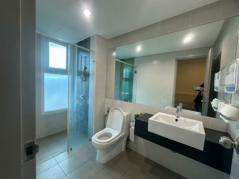 Service Residence for Rent at V Residence 3 @ Sunway Velocity - Karl Phang - Bathroom - PropertyGuru.com.my