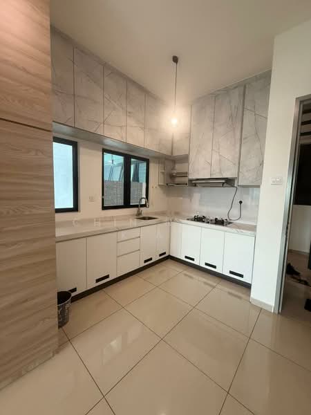 Servis Apartment untuk Disewa di B11 Parkland Residence - Chin Nyuk Kian - Kitchen - PropertyGuru.com.my