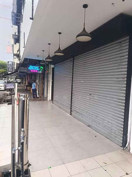 Shop / Office for Rent in SS2 (Petaling Jaya) - Simon Tan - Exterior - PropertyGuru.com.my