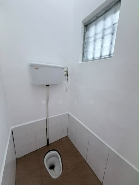 2-storey Terraced House for Sale in Taman Seri Bertam (Yong Peng) - Win Lim - Bathroom - PropertyGuru.com.my