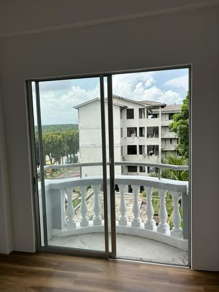 Rumah Flat untuk Disewa di Perumahan Rakyat Lima Kedai - Ethan Lim - Balcony - PropertyGuru.com.my