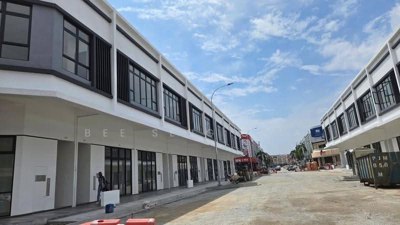 Shop / Office for Rent in Bandar Bukit Tinggi (Klang) - Adam Chia - Exterior - PropertyGuru.com.my