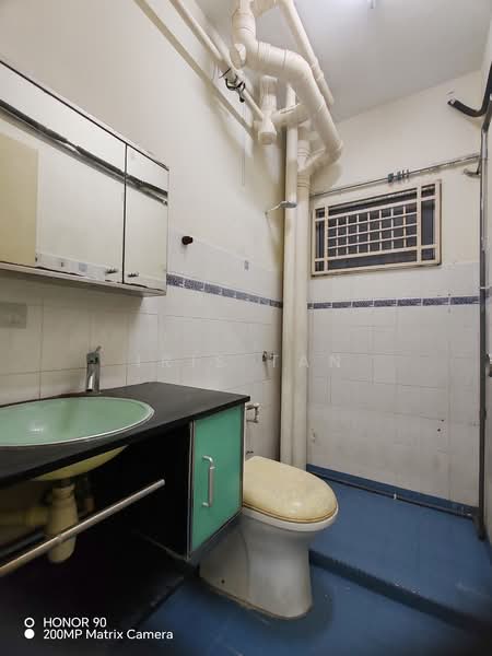 Residential Land for Sale in Puchong (Selangor) - Iris Tan - Bathroom - PropertyGuru.com.my