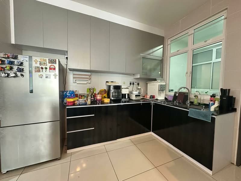 Service Residence for Sale at Twin Danga Residence - Florence Thong - Kitchen - PropertyGuru.com.my
