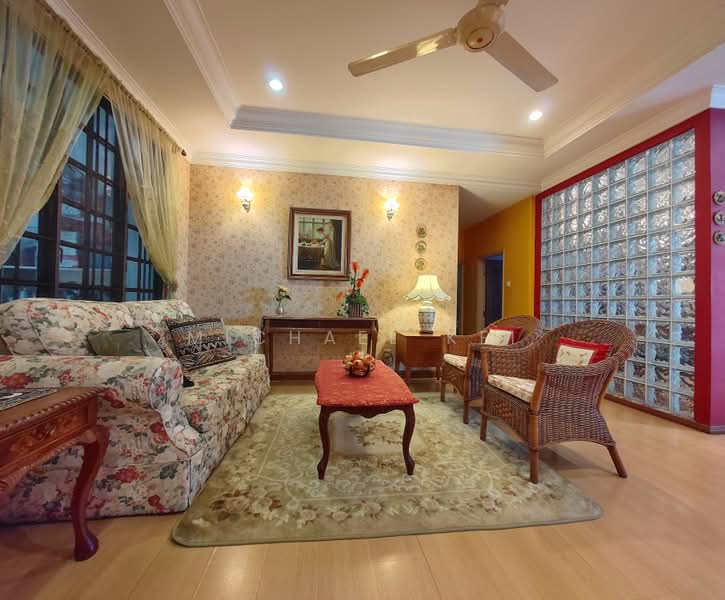 Rumah Banglo untuk Dijual di Seksyen 18 (Petaling Jaya) - Michael Kei - Living Room - PropertyGuru.com.my