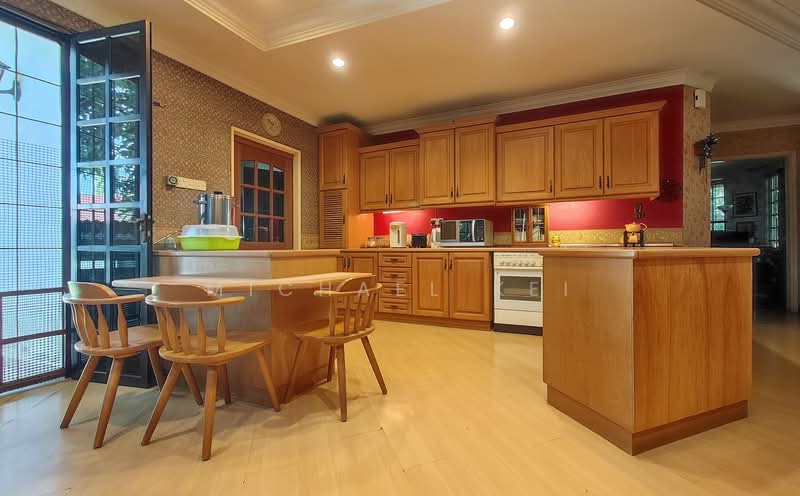 Rumah Banglo untuk Dijual di Seksyen 18 (Petaling Jaya) - Michael Kei - Kitchen - PropertyGuru.com.my