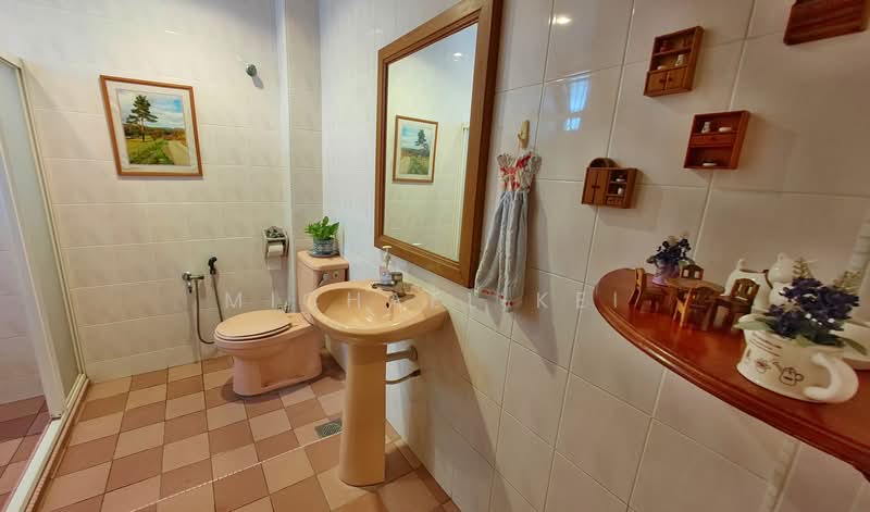 Rumah Banglo untuk Dijual di Seksyen 18 (Petaling Jaya) - Michael Kei - Bathroom - PropertyGuru.com.my