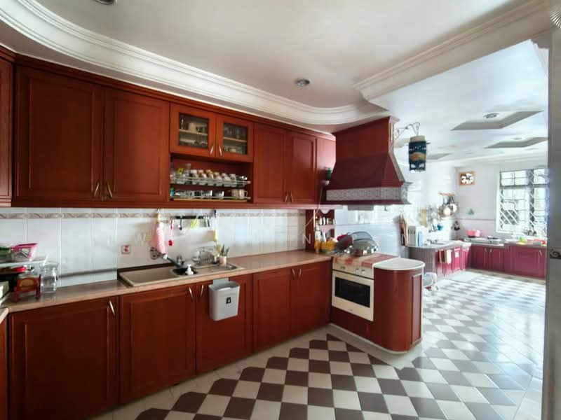 Semi-Detached House for Sale in Taman Molek (Johor Bahru) - Wei Jian Tan - Kitchen - PropertyGuru.com.my