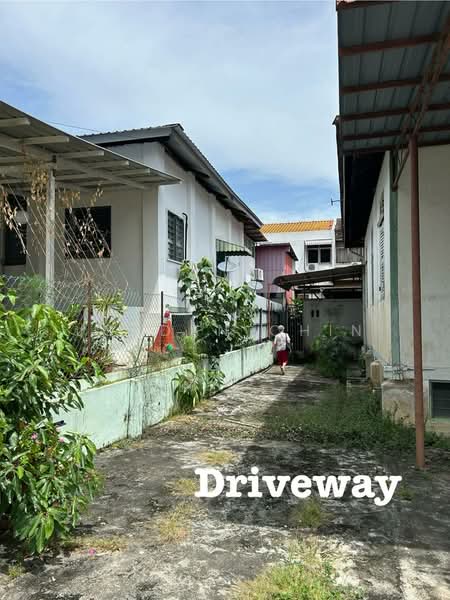 Rumah Berkembar untuk Dijual di Air Hitam (Ayer Itam) - Jordan Chin - Exterior - PropertyGuru.com.my