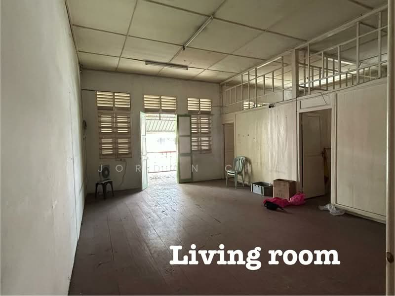 Rumah Berkembar untuk Dijual di Air Hitam (Ayer Itam) - Jordan Chin - Living Room - PropertyGuru.com.my