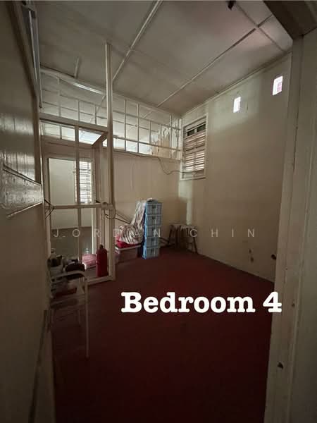 Rumah Berkembar untuk Dijual di Air Hitam (Ayer Itam) - Jordan Chin - Bedroom - PropertyGuru.com.my