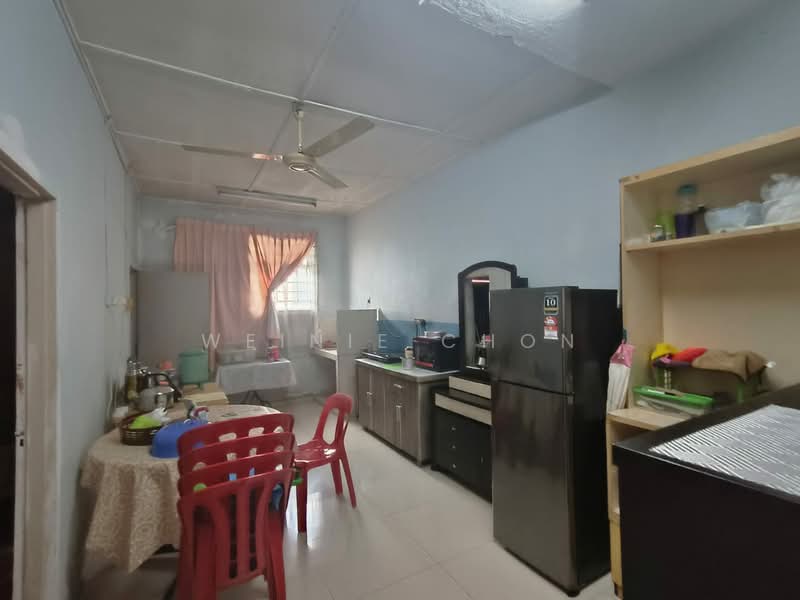 Rumah Teres 1 Tingkat untuk Dijual di Taman Universiti (Skudai) - Weinie Chon - PropertyGuru.com.my