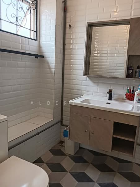 2-storey Terraced House for Sale in Pju 1a (Ara Damansara) - Albert Lee - Bathroom - PropertyGuru.com.my