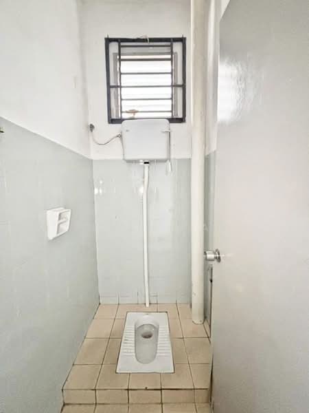 Shop / Office for Rent in Taman Tan Sri Yaacob (Johor Bahru) - Seven Tay - PropertyGuru.com.my