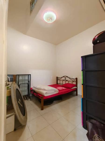1-storey Terraced House for Sale in Ulu Tiram (Johor) - Albert Liew - Bedroom - PropertyGuru.com.my