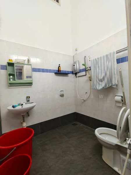 1-storey Terraced House for Sale in Ulu Tiram (Johor) - Albert Liew - Bathroom - PropertyGuru.com.my