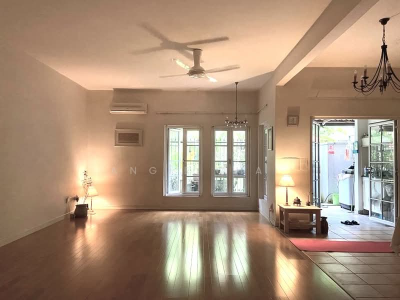 Townhouse for Sale in Sunway Damansara (Kota Damansara) - Angie Chai - Living Room - PropertyGuru.com.my
