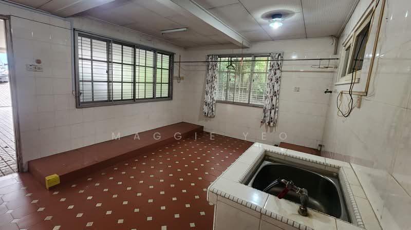 Bungalow for Sale in Taman Bukit Pantai (Bangsar) - Maggie Yeo - Laundry area - PropertyGuru.com.my