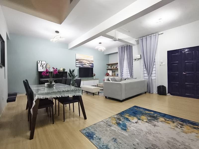Rumah Teres 2 Tingkat untuk Dijual di Sungai Buloh (Selangor) - Azmi . - Living Room - PropertyGuru.com.my