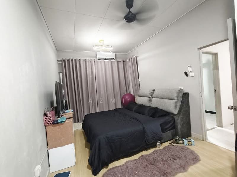 Rumah Teres 2 Tingkat untuk Dijual di Sungai Buloh (Selangor) - Azmi . - Bedroom - PropertyGuru.com.my
