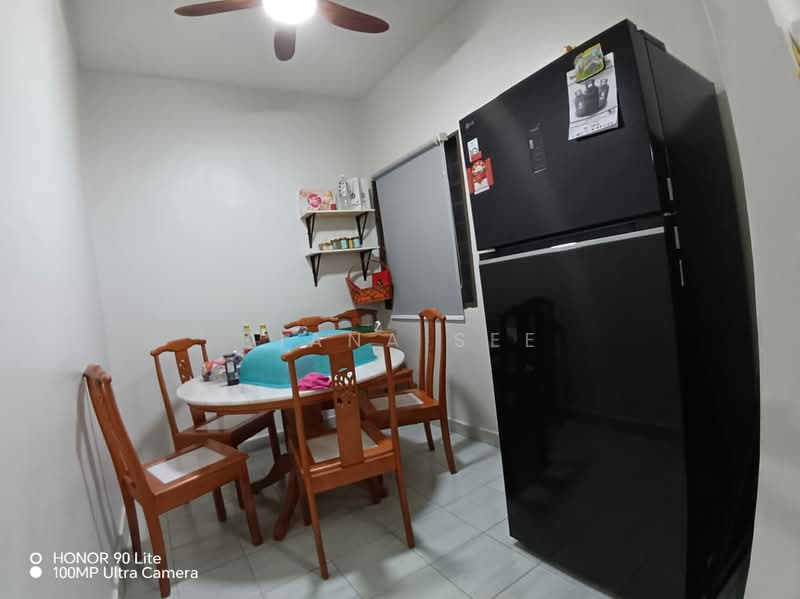 Rumah Teres 2 Tingkat untuk Dijual di Taman Teluk Gedung Indah (Klang) - Diana See - Dining Room - PropertyGuru.com.my
