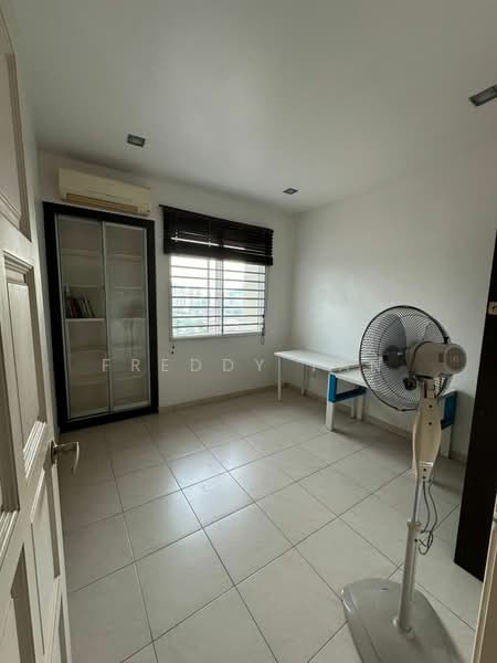 Kondominium untuk Dijual di Desa Airmas Condominium - Freddy Tan - Study - PropertyGuru.com.my