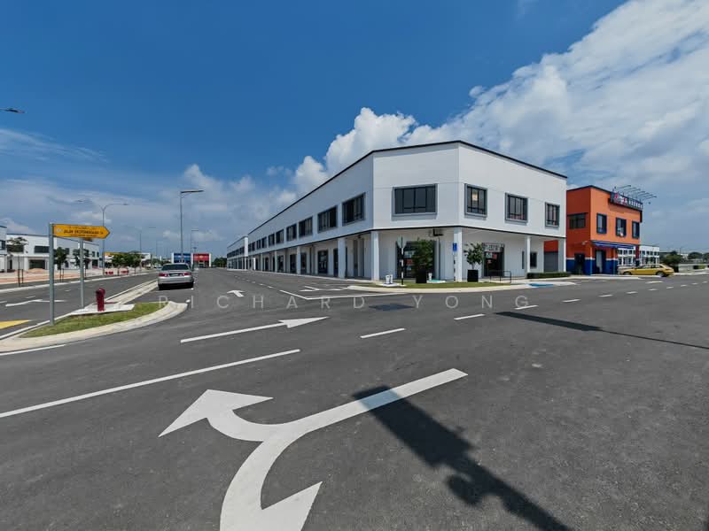 Shop / Office for Rent in Taman Kota Masai (Pasir Gudang) - Richard Yong - Exterior - PropertyGuru.com.my