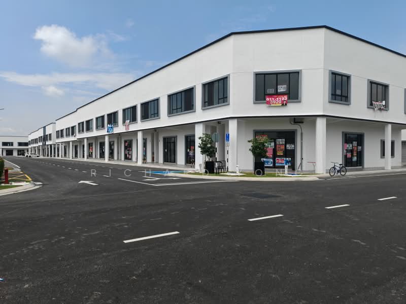 Shop / Office for Rent in Taman Kota Masai (Pasir Gudang) - Richard Yong - Exterior - PropertyGuru.com.my