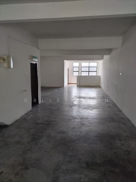 Shop / Office for Rent in Taman Desa Cemerlang (Ulu Tiram) - Calley Chin - Interior - PropertyGuru.com.my