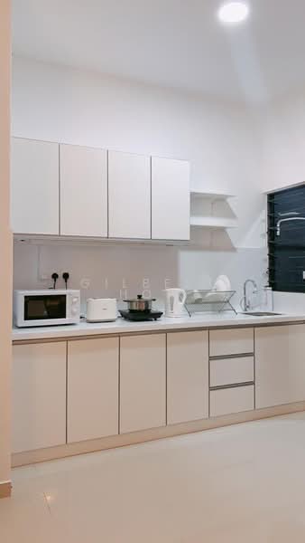 Condominium for Rent at The Hamilton - Gilbert Hor - Kitchen - PropertyGuru.com.my