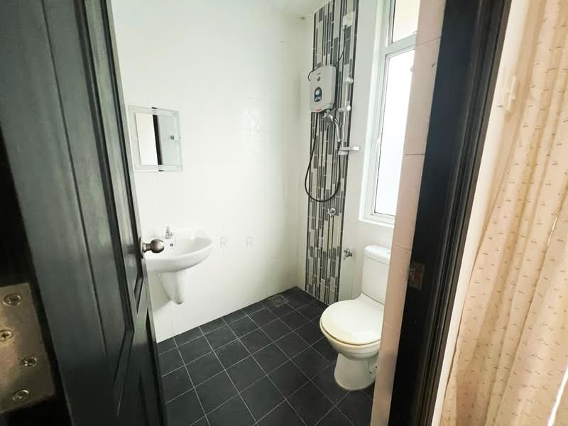 Banglo Pautan untuk Disewa di Jelutong (Penang) - Jerry Tan - Bathroom - PropertyGuru.com.my