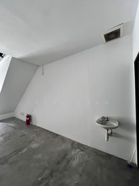 Shop / Office for Rent in Kampung Malabar (George Town) - Lynda Chan - PropertyGuru.com.my