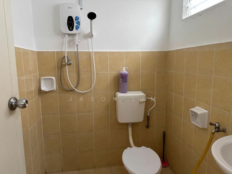 2-storey Terraced House for Sale in Austin Crest (Johor Bahru) - Jason Lim - Bathroom - PropertyGuru.com.my