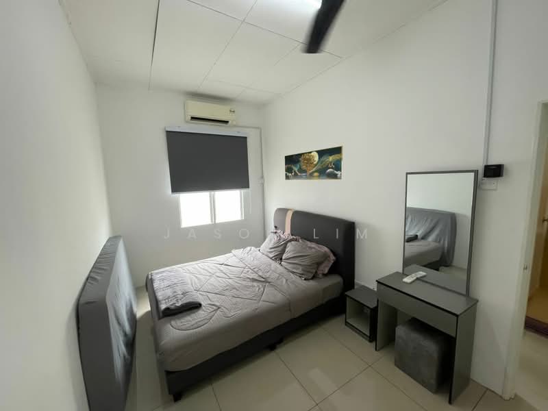 2-storey Terraced House for Sale in Austin Crest (Johor Bahru) - Jason Lim - Bedroom - PropertyGuru.com.my