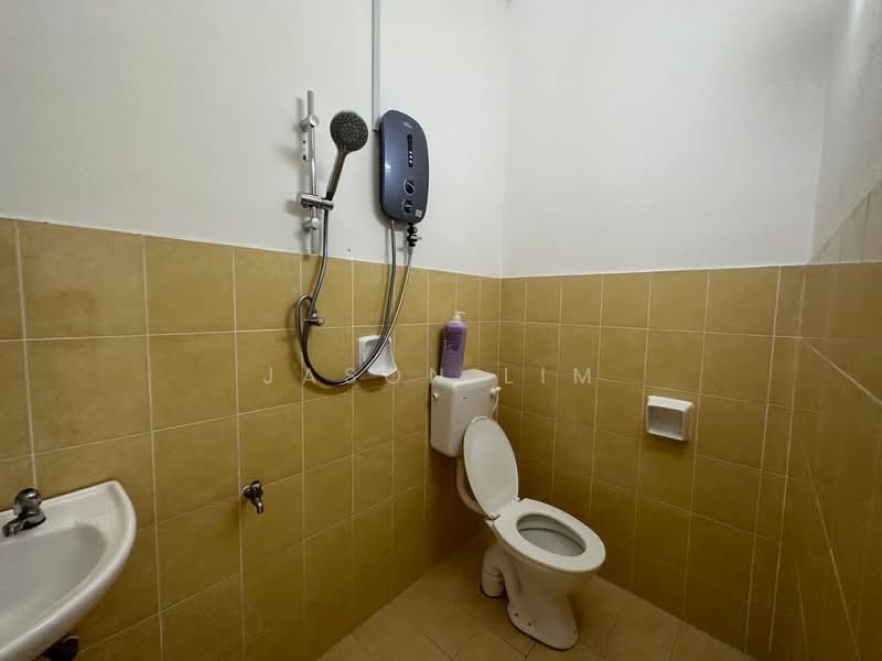 2-storey Terraced House for Sale in Austin Crest (Johor Bahru) - Jason Lim - Bathroom - PropertyGuru.com.my
