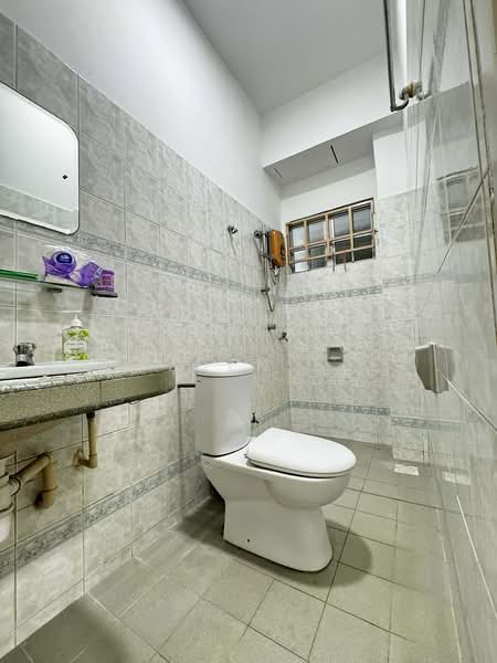 Rumah Teres untuk Dijual di BANDAR PUCHONG JAYA (Puchong) - Jayden Lee - Bathroom - PropertyGuru.com.my