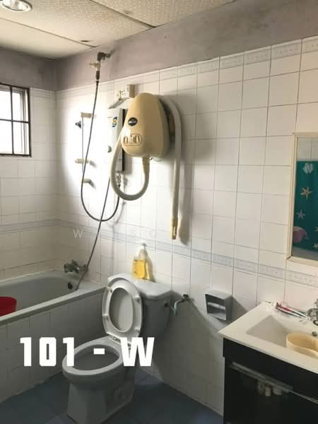 Kondominium untuk Dijual di Dynasty Condo (Dinasti Klang) - Wilson Ng - Bathroom - PropertyGuru.com.my