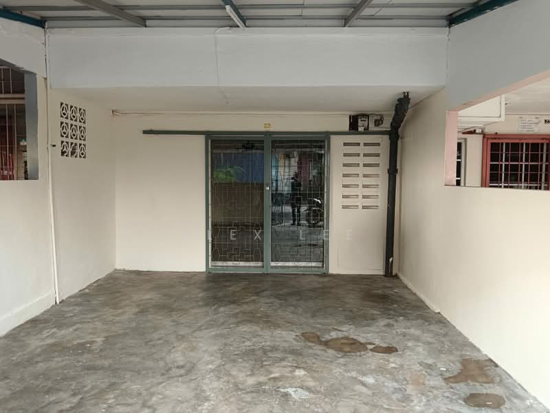 Rumah Teres untuk Disewa di Taman Kajang Baru (Kajang) - Alex Lee - Entrance - PropertyGuru.com.my