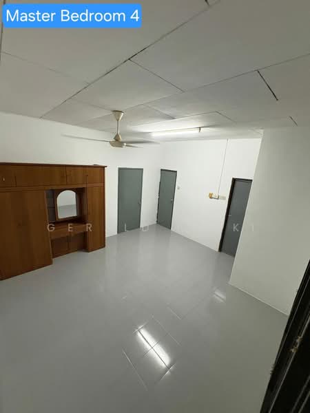 Rumah Teres 2 Tingkat untuk Dijual di Bukit Mertajam (Penang) - Gerald Peski - Master Bedroom - PropertyGuru.com.my