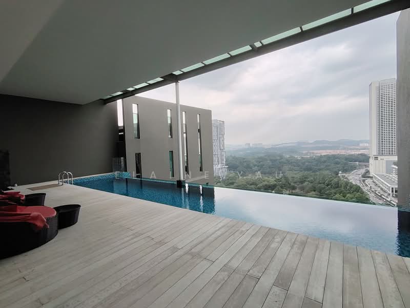 Kondominium untuk Dijual di The Treez Jalil Residen - Elaine Yau - Pool - PropertyGuru.com.my