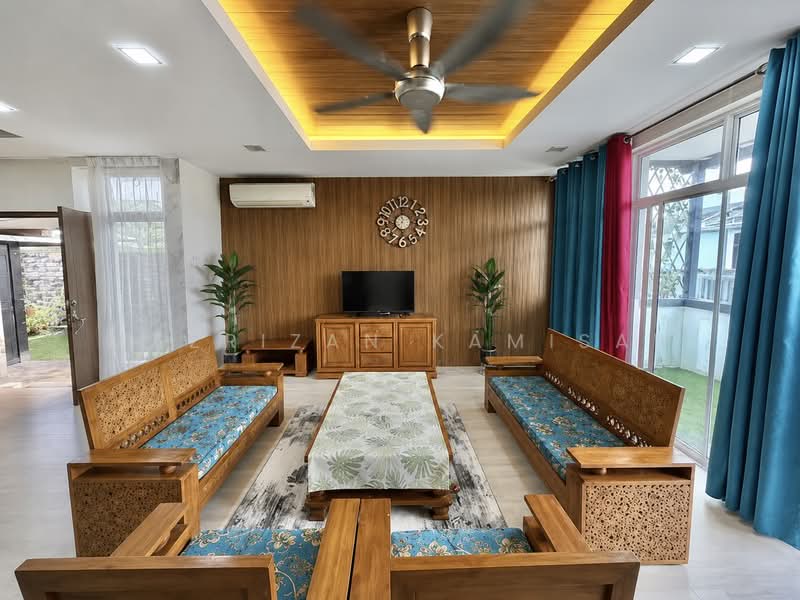 Rumah Berkembar untuk Dijual di Skudai (Johor) - MAZRIZAN KAMISAN - Living Room - PropertyGuru.com.my