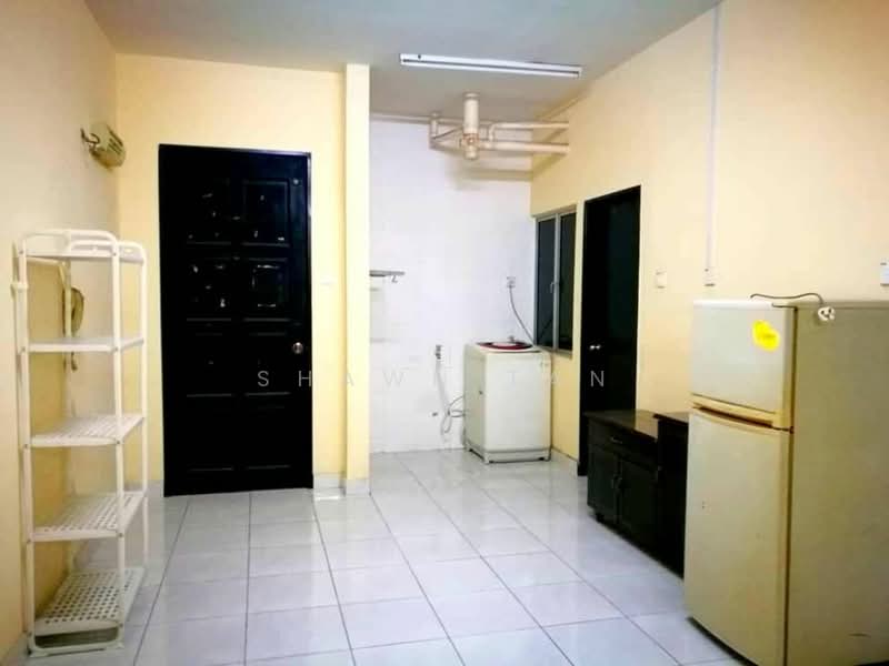 Servis Apartment untuk Dijual di Diamond Regency - Shawn Tan - Interior - PropertyGuru.com.my