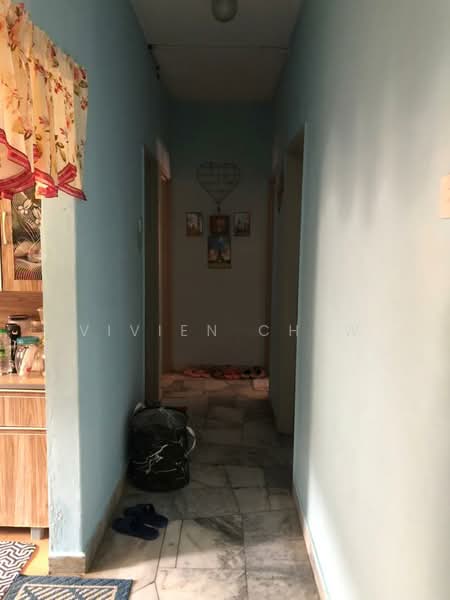 Apartment for Sale at Mutiara Court - Vivien Chew - Corridor - PropertyGuru.com.my