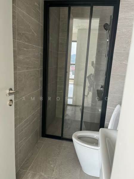 Kediaman Servis untuk Dijual di Edelweiss @ Tropicana Gardens - Ambrose Too - Bathroom - PropertyGuru.com.my