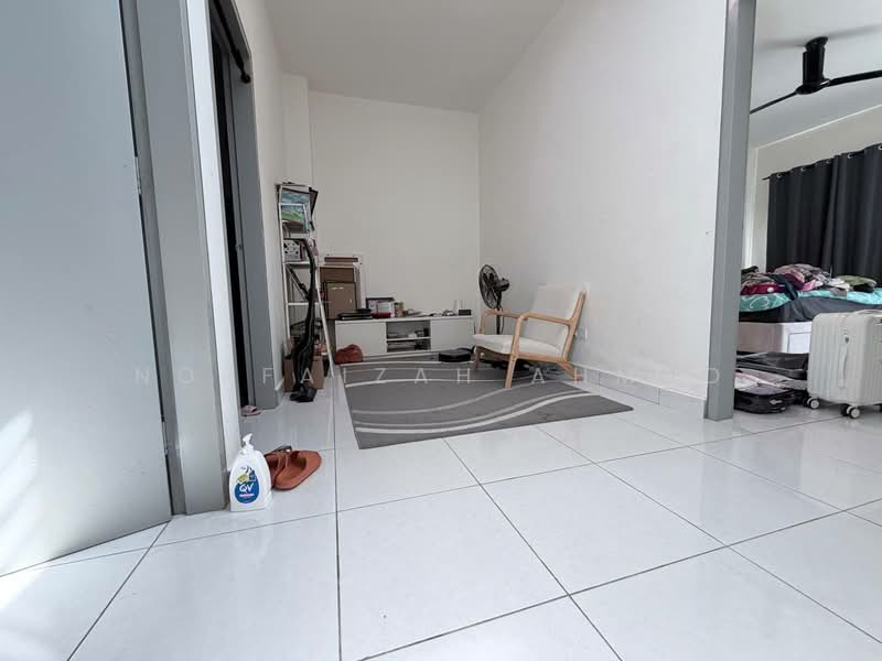 Rumah Teres 2 Tingkat untuk Dijual di Dengkil (Selangor) - Norfaizah Ahmad - Living Room - PropertyGuru.com.my
