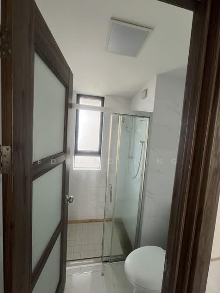 Apartment for Rent at Starview Bay @ Forest City - Edmund Ling - Bathroom - PropertyGuru.com.my