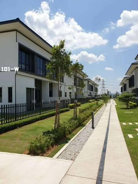 Semi-Detached House for Sale in Setia Alam (Selangor) - Wilson Ng - Exterior - PropertyGuru.com.my