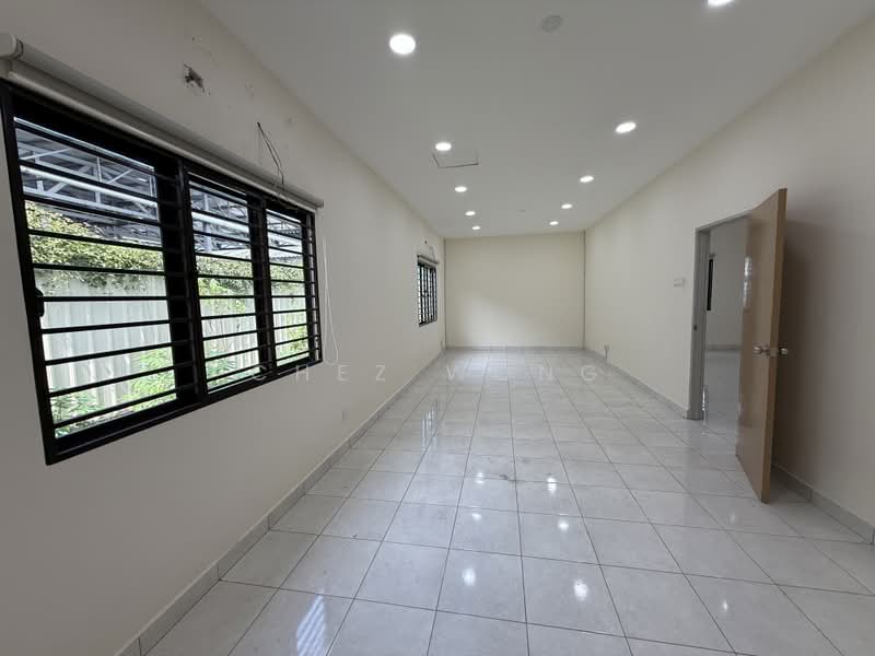 Kilang untuk Disewa di Seksyen 51 (Petaling Jaya) - Chez Wong - Interior - PropertyGuru.com.my