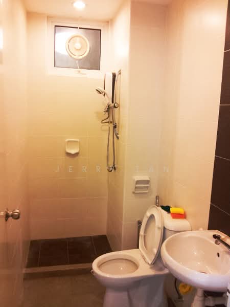 Condominium for Rent at Summer Place - Jerry Tan - Bathroom - PropertyGuru.com.my