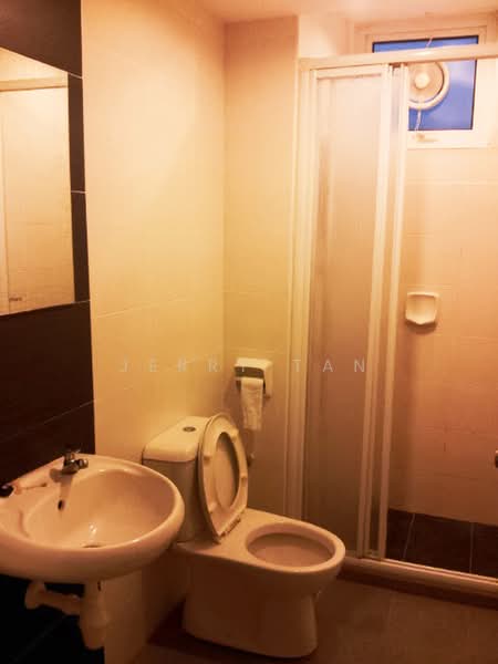 Condominium for Rent at Summer Place - Jerry Tan - Bathroom - PropertyGuru.com.my